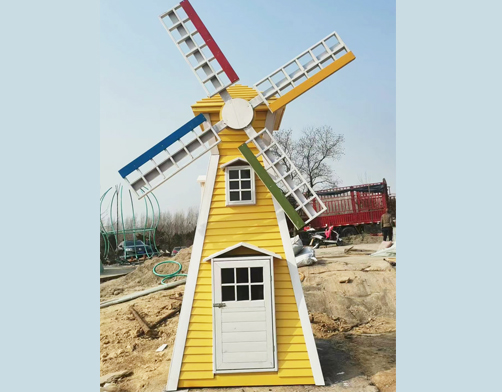 防腐木风车
