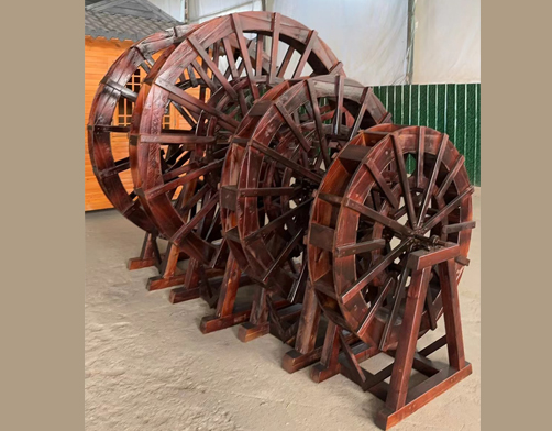 防腐木水车